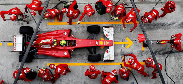 Formula-1jpg-(1).jpg Efficient pit crews