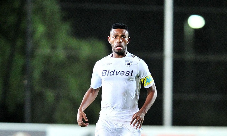 Thulani Hlatshwayo in action for Bidvest Wits.