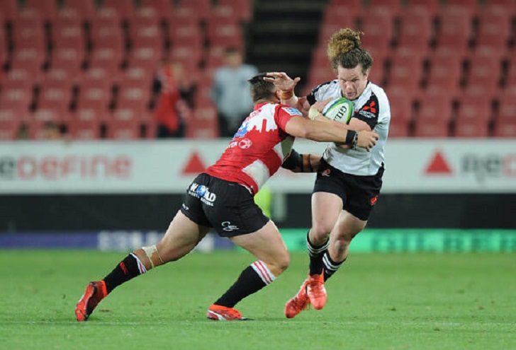 Michael Little in action for Sunwolves